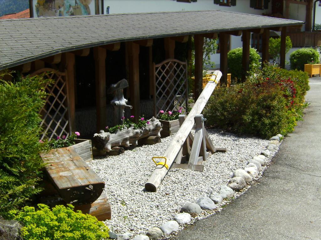 Appartementhaus Alpenrose Wallgau Esterno foto