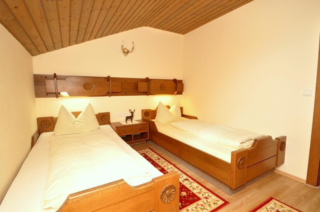 Appartementhaus Alpenrose Wallgau Esterno foto